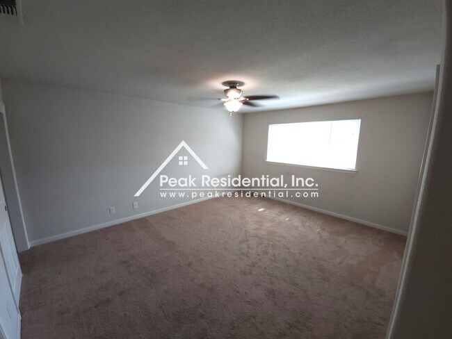 Building Photo - Wonderful 3bd/2ba Home near Whitney & Watt Avenue