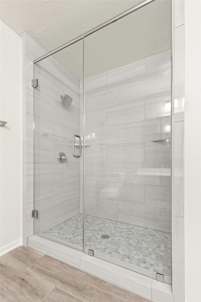 Building Photo - 5425 Yale Dr