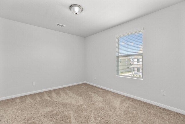 Building Photo - 313 Cherry Blossom Ln