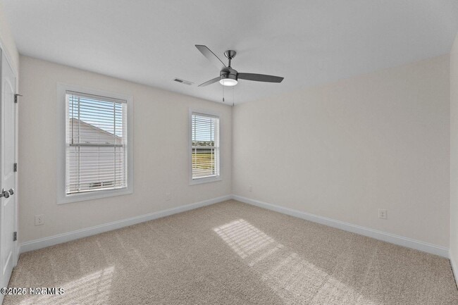 Building Photo - 4504 Laurel Rdg Dr