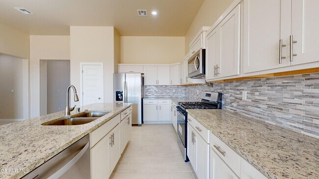 Building Photo - 11118 Blue Eyed Grass St