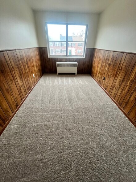 Building Photo - 4203 Doris Ave