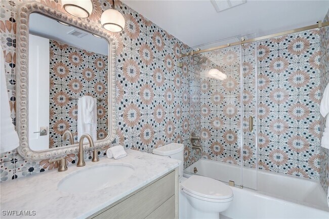 Building Photo - 3500 Gulf Shore Blvd N