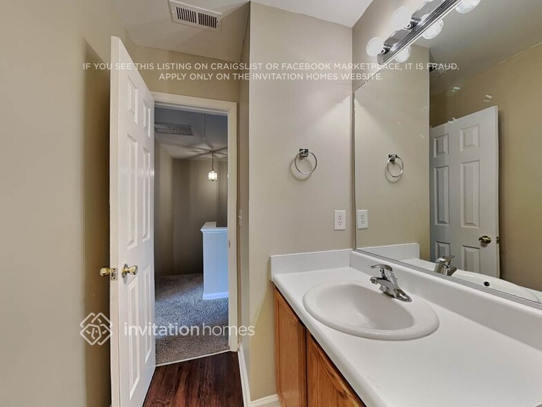 Building Photo - 3409 Fatima Ct