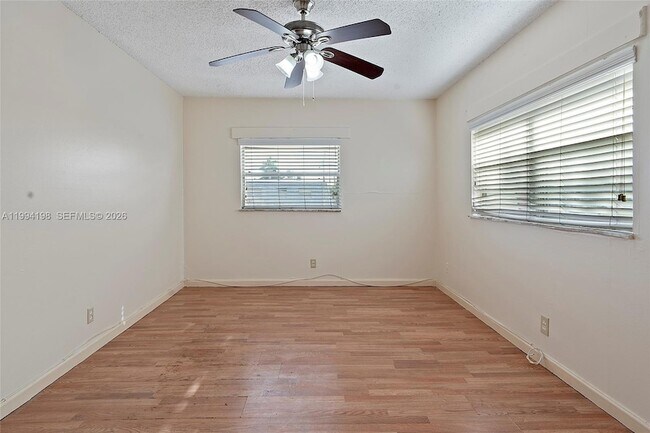 Building Photo - 5415 NW 27th St