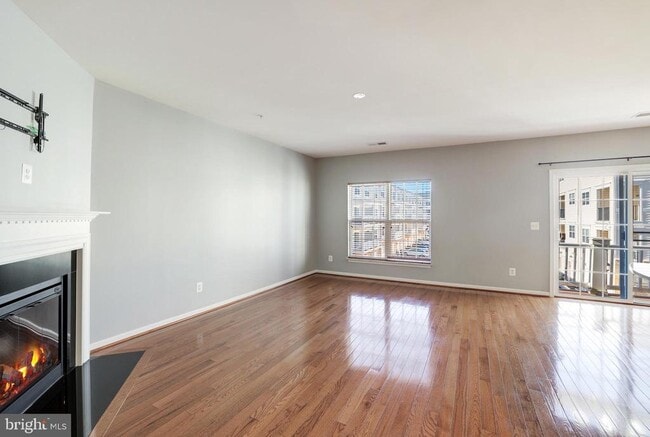 Building Photo - 22753 Verde Gate Terrace