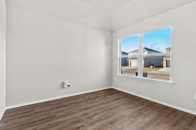 Building Photo - Brand new 3 bedroom, 2 bathroom home in Fayetteville, Arkansas