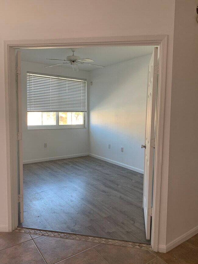 Building Photo - 1235 Reserve Way