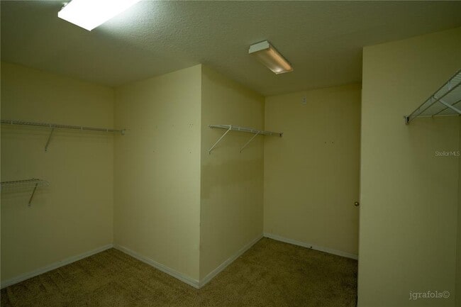 Building Photo - 2136 Shadow Creek Dr