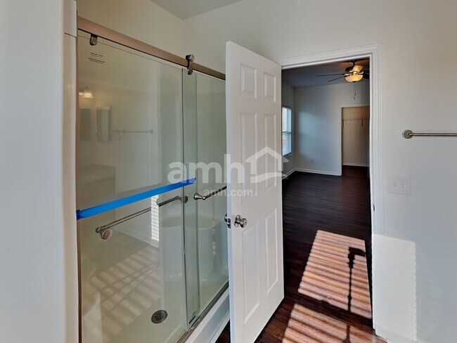 Building Photo - 337 Karst Cir