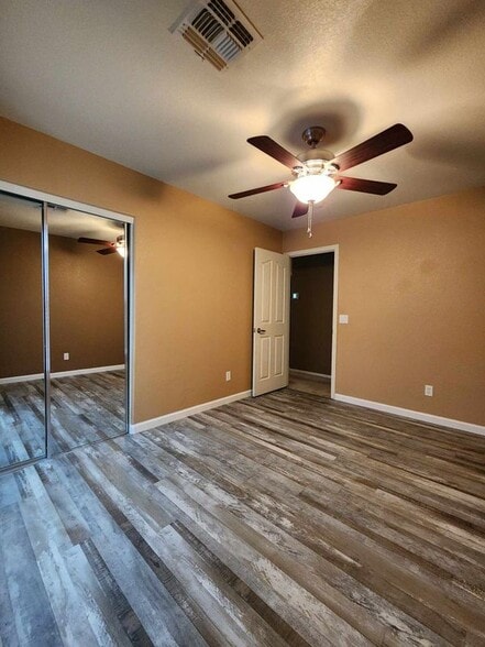 Building Photo - 40443 W Helen Ct