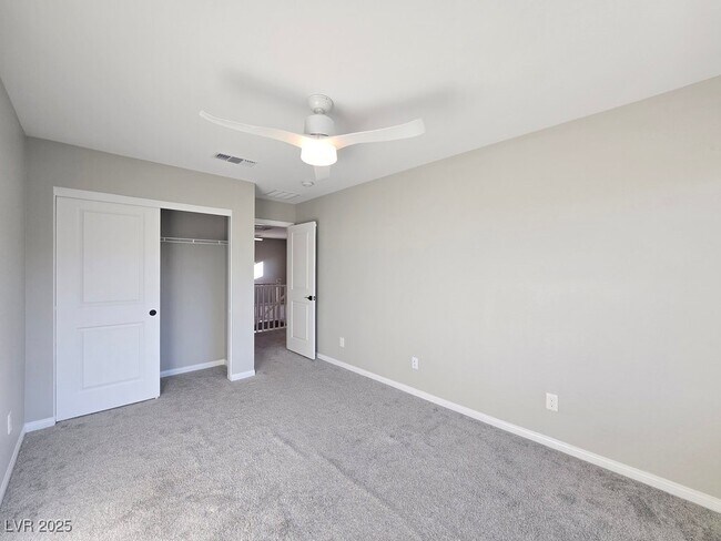 Building Photo - 4160 Elegant Chateau St