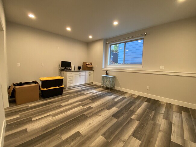 Building Photo - Elevated Modern Living in the Trees of Sudden Valley