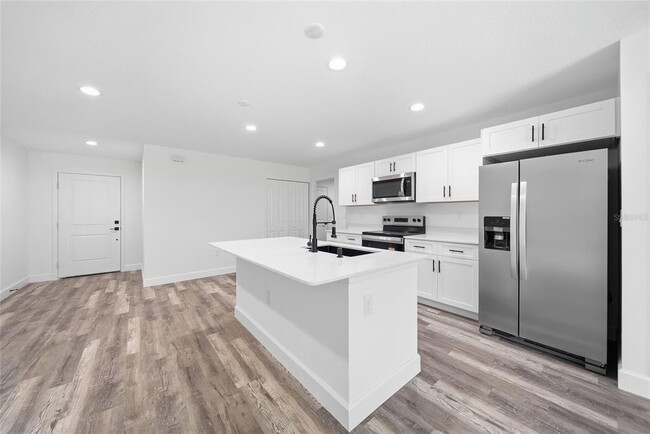 Building Photo - 17180 Drayton Ln