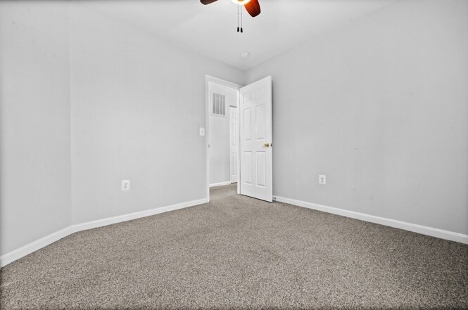 Building Photo - 2870 Preswood Pl