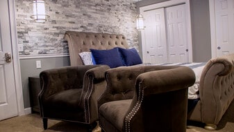 Building Photo - 4196 Clearview Dr