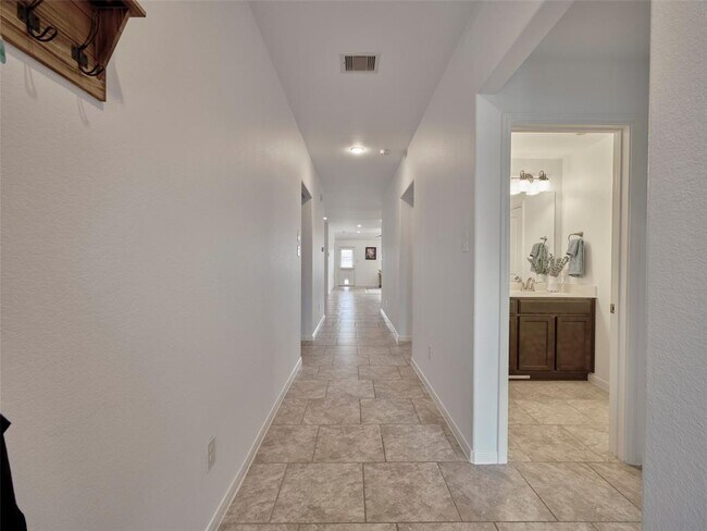 Building Photo - 12629 Pirate Bend Dr