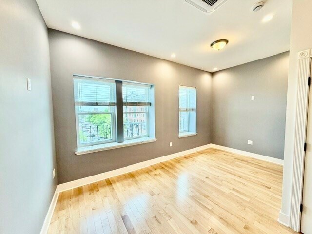 Building Photo - 301 North St