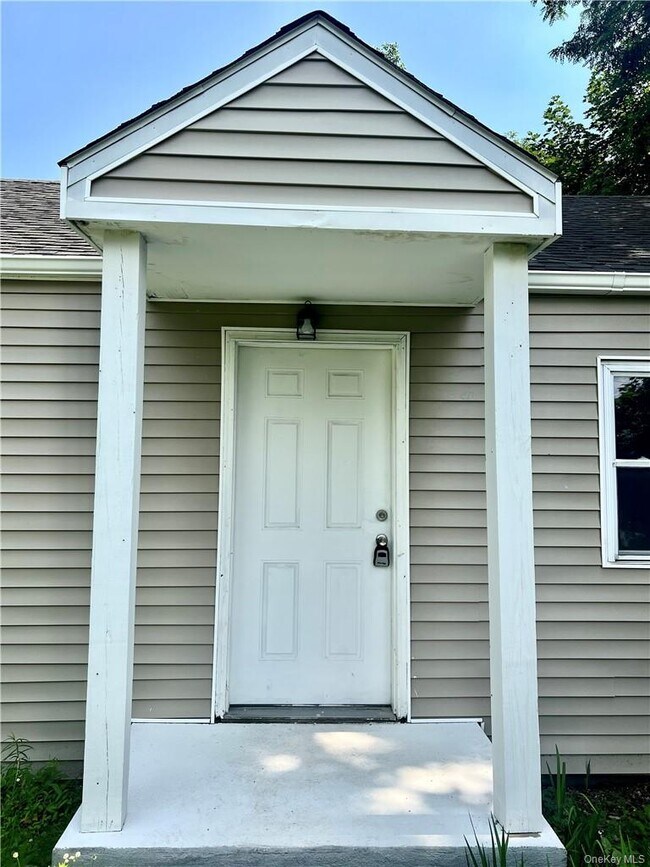 Building Photo - 3036 US-6