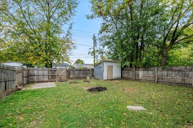 Building Photo - 1744 Dawson St