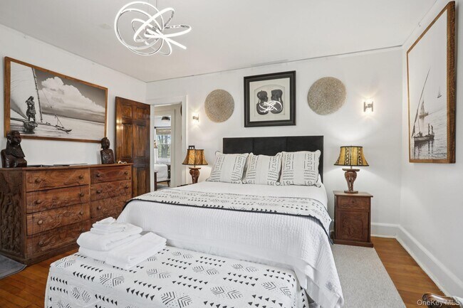 Building Photo - 375 Hawthorne Terrace