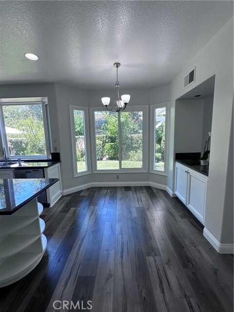 Building Photo - 23123 Park Terra