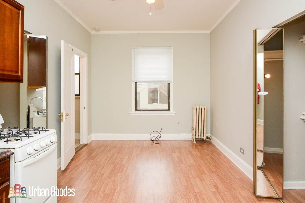 Building Photo - 3832 N Fremont St