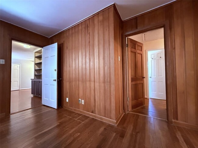 Building Photo - 10607 Clematis Ln