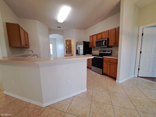 Primary Photo - 4 br, 2 bath House - 17 Renfro Ln