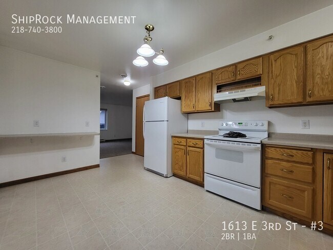 Building Photo - Windsor Estates