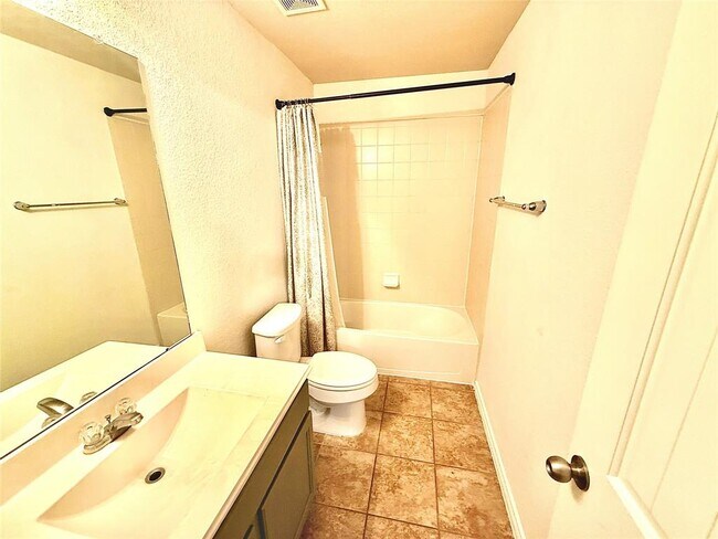 Building Photo - 9203 Haverford Cove Ct