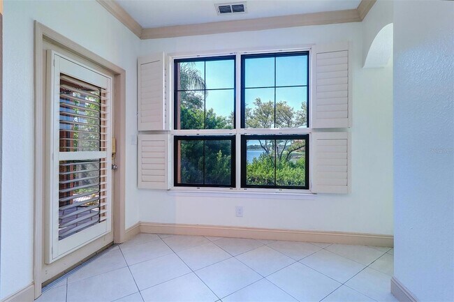 Building Photo - 2757 Via Cipriani