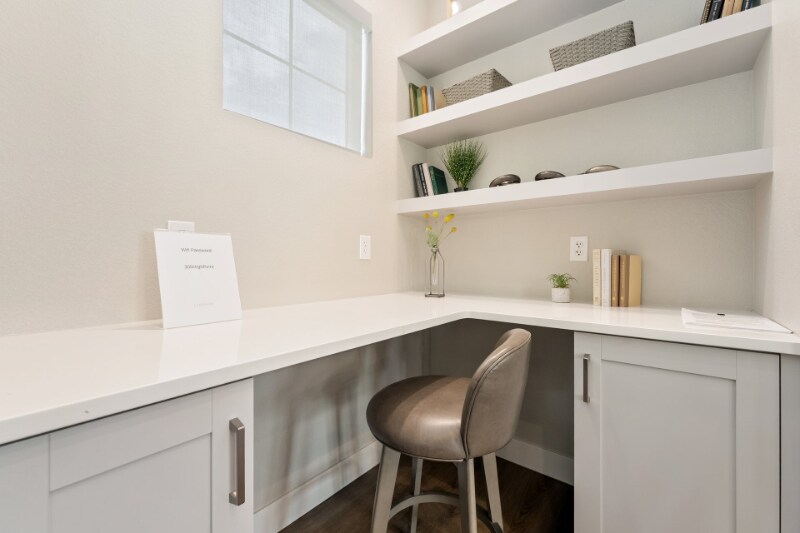 Building Photo - 285 High Point Dr