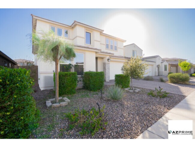 Building Photo - Imagine Your Family Thriving in This Beautifully Designed 5/3.5 Avondale Home.