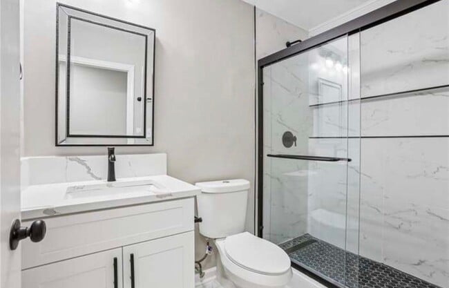 Building Photo - 5500 Gibson Dr