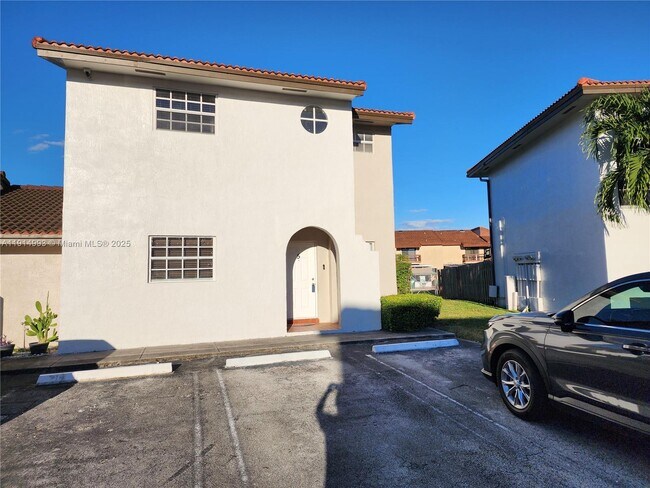 Building Photo - 13433 SW 62nd St