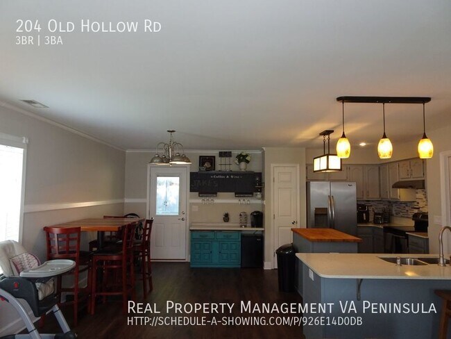 Building Photo - 204 Old Hollow Rd
