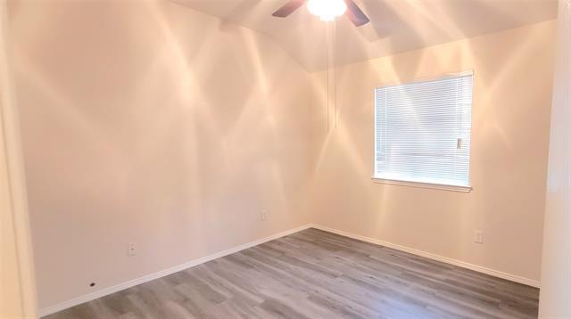 Building Photo - 8470 Goldfinch Way