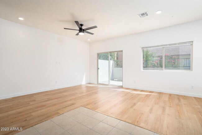 Building Photo - 2169 W Harmont Dr