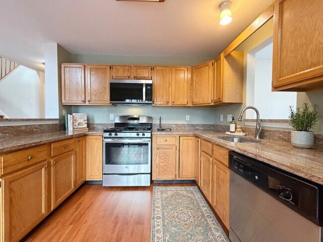 Building Photo - 306 Pimlico Way