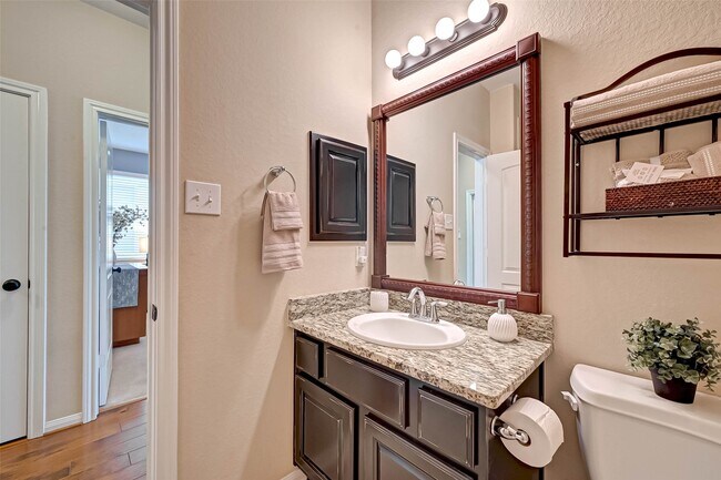 Building Photo - 50 Cheswood Manor Drive