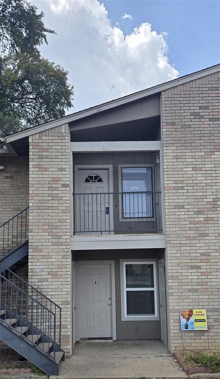 Building Photo - 5504 Rose Hill Cir