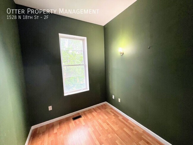 Building Photo - 1528 N 18th St