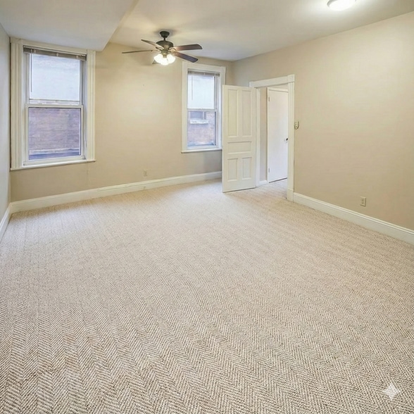 Master bedroom - 347 Spahr St