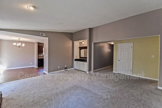 Building Photo - 11530 Vista Haven Dr