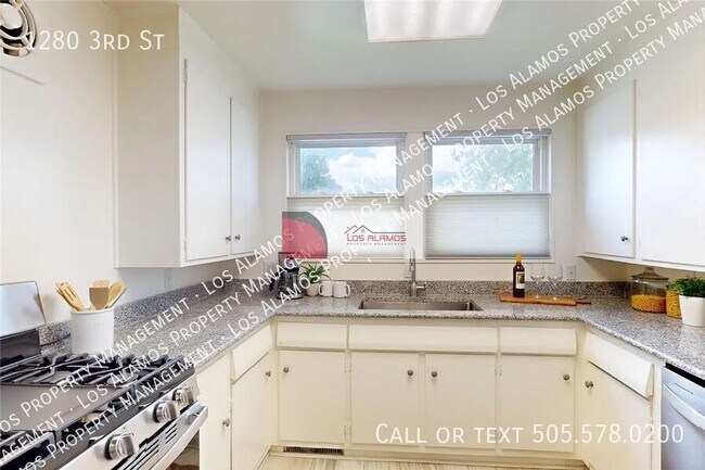 Primary Photo - 1280 3rd St