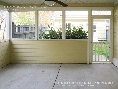 Building Photo - 2600 Kings Gate Ln