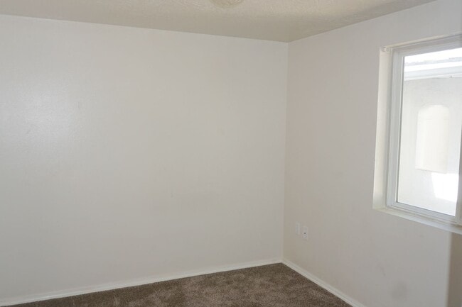 Building Photo - Cute 2-Bedroom Close to Downtown Boise