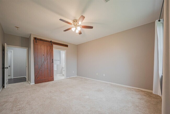 Building Photo - 4510 Sherwood Green Ct