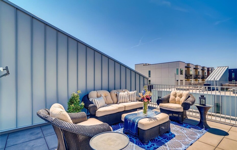 Rooftop - 2028 W 33rd Ave